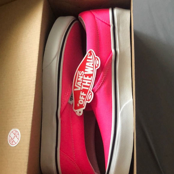 vans slip ons womens pink